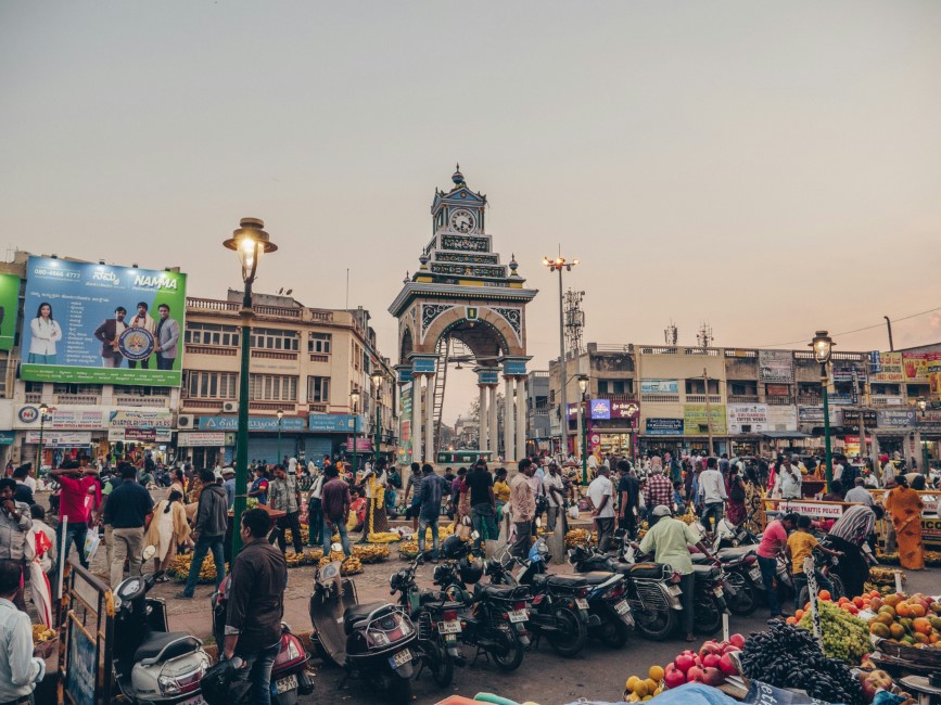 Local Markets & Street Food Spots in Mysore