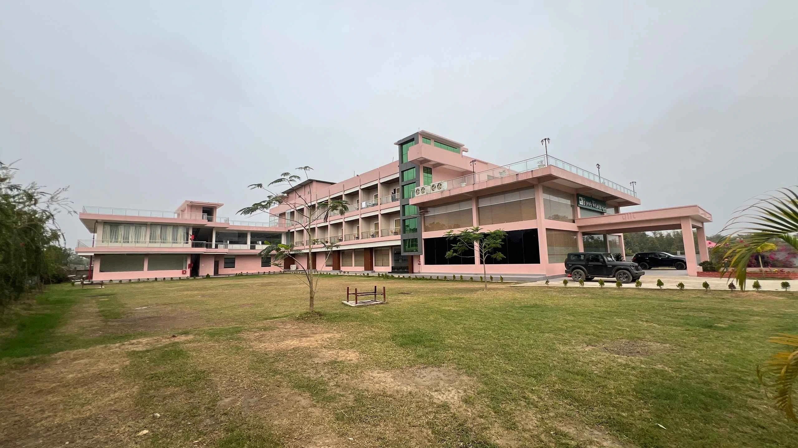 Finn's Weaver Resort Kaziranga