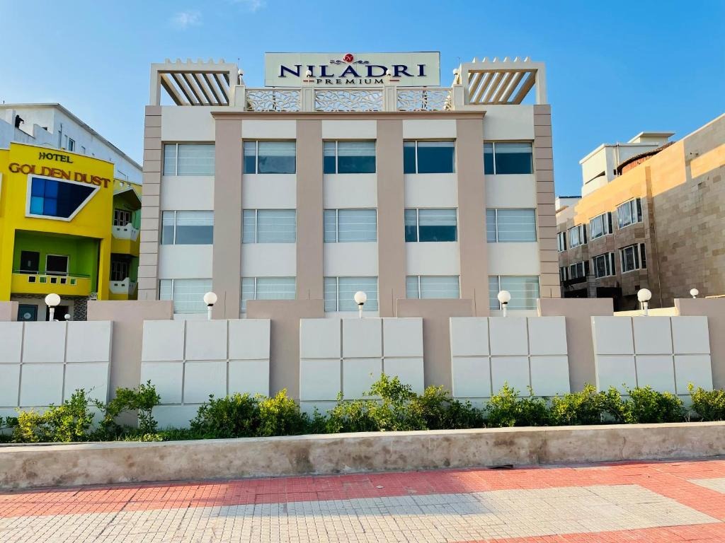 Hotel Niladri Premium