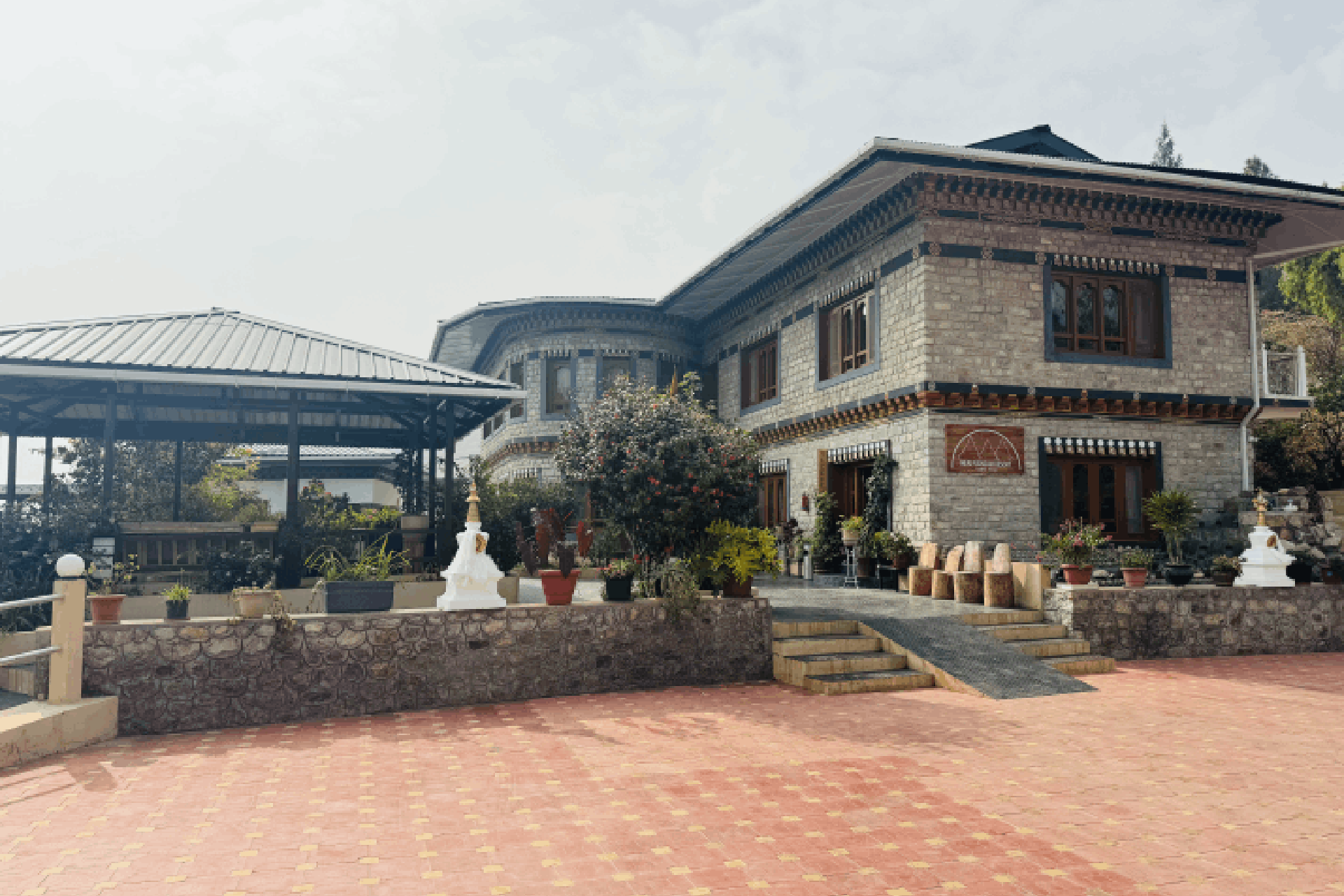 Meri Puensum Resort