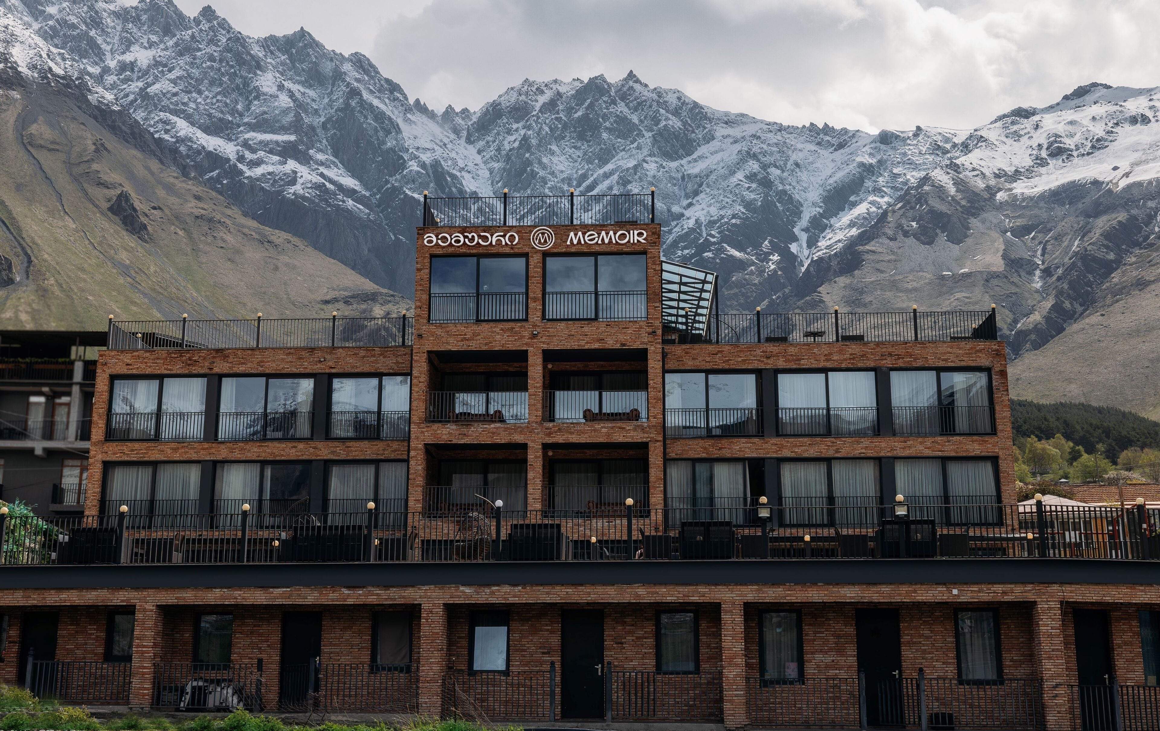 Hotel Memoir Kazbegi by DNT Group