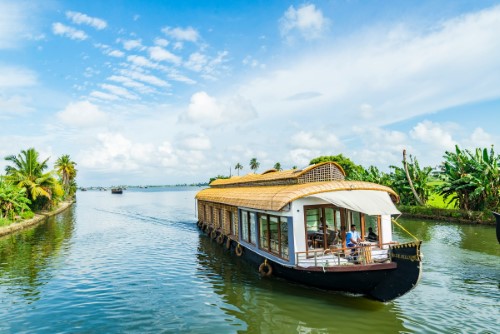 6 Days Kerala Tour (Cochin, Munnar, Thekkady, Alleppey)