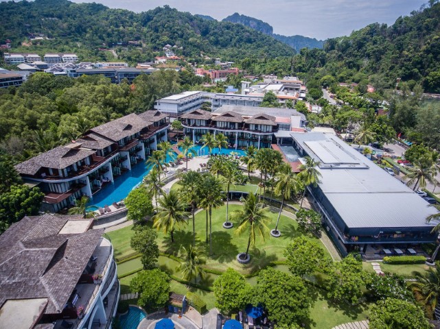 Holiday Ao Nang Beach Resort Krabi