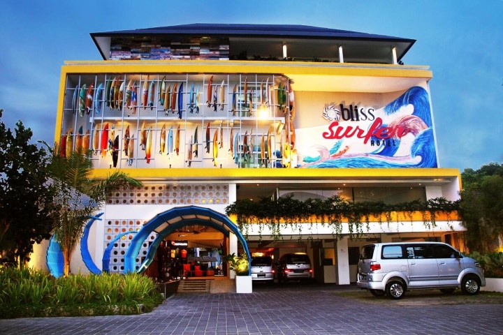 Bliss Surfer Hotel Legian Bali